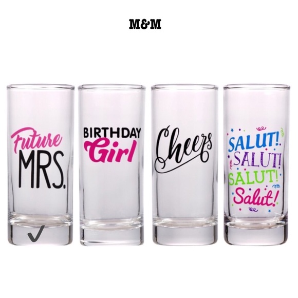 Brand New Celebratory Shot Glasses, 2 oz. Future Mrs - Picture 1 of 1